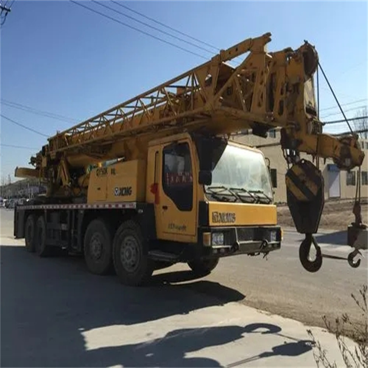 长宁哪里有专业吊车出租